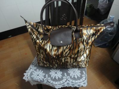 hand bag